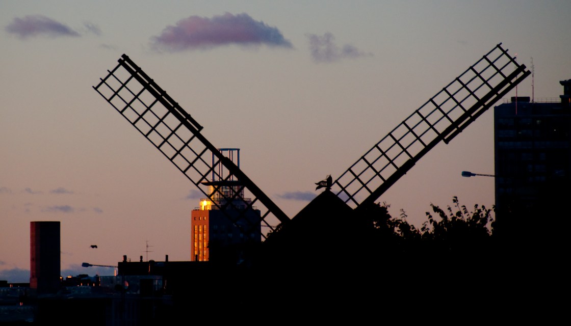 Gullmarsplan solnedgång kvarnen haglunds torn