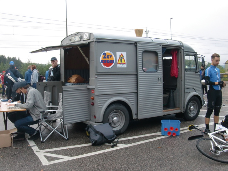 Kvastbilen Kvastbilen på Ronde van Retaard 2010