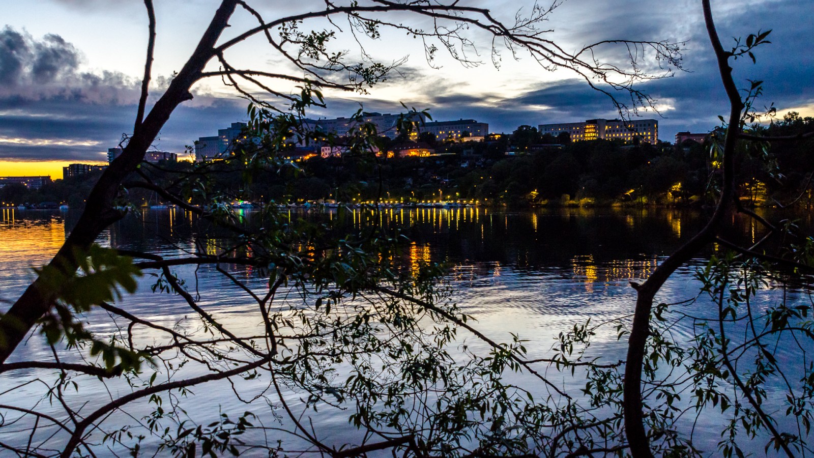 Årstaviken, Södersjukhuset